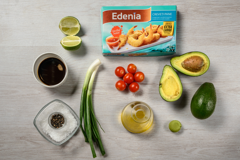 Creveti pane cu tartar de avocado (1)