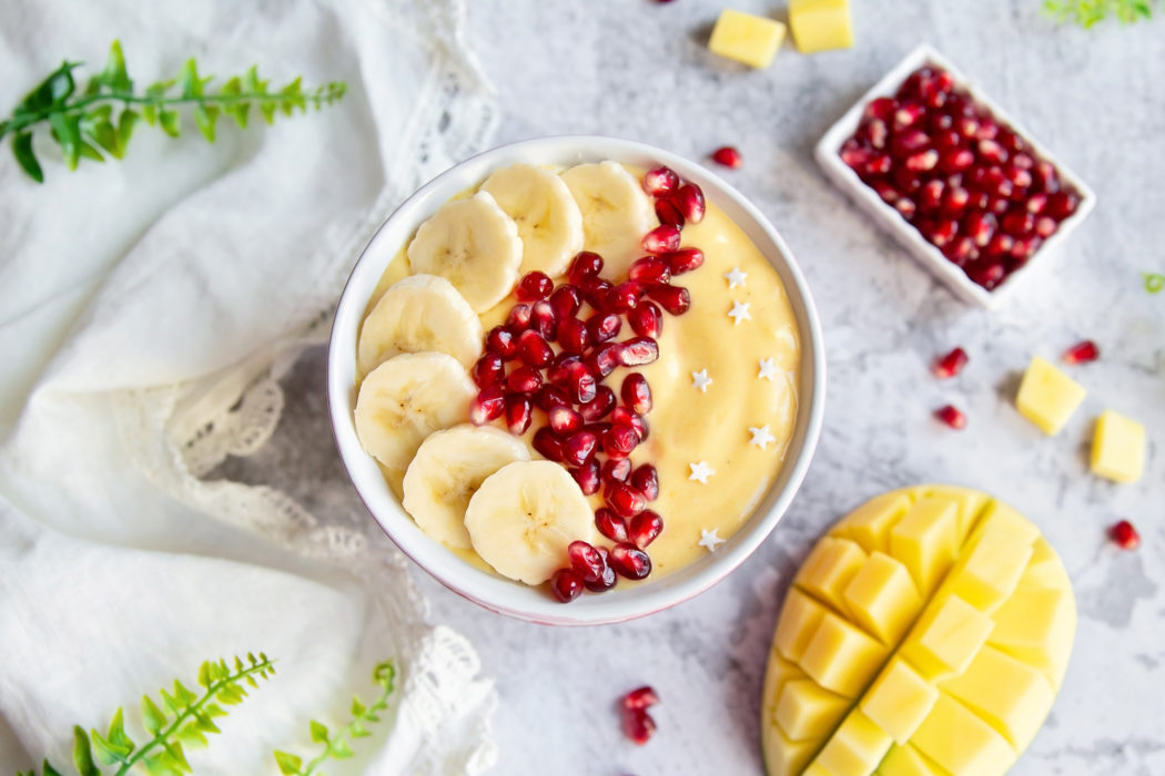 Smoothie-bowl-Edenia-mango-ananas
