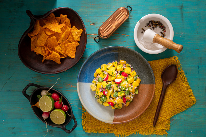 salsa-de-mango-cu-nachos-L