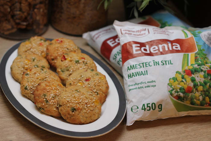 Chiftelute de conopida cu legume-L