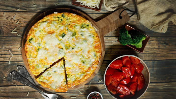 Frittata cu broccoli si branza l